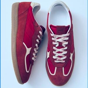 Alohas Shoes | tb. 490 | Rife Sheen Red Leather. NEW WITH BOX | Size 7-7.5/ 38